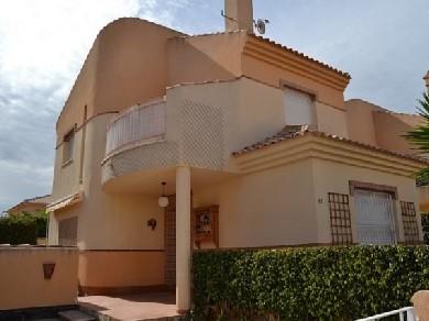 Chalet con 3 dormitorios se vende en Ciudad Quesada, Costa Blanca