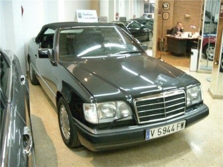 MERCEDES-BENZ CE 300 24V CABRIO - Valencia