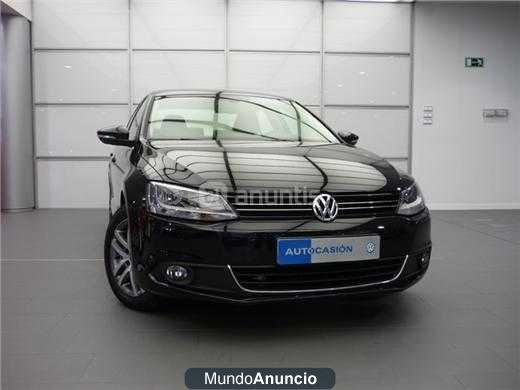 Volkswagen Jetta 1.6 TDI 105cv Sport