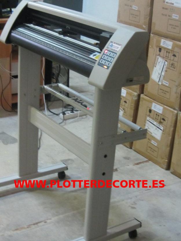 Plotter de corte EH720