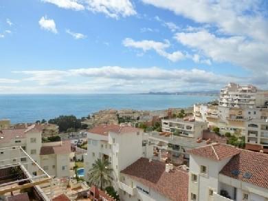 Apartamento con 2 dormitorios se vende en Benalmadena Costa, Costa del Sol