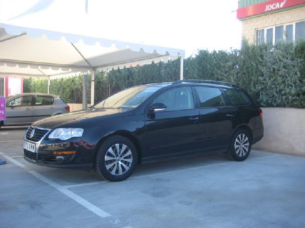 Volkswagen Passat Variant 2.0 TDI 140cv DPF DSG Edit. Plus, 12.500€