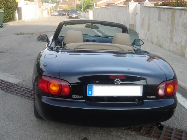 Se vende el Mejor Bi-Plaza del mercado - Mazda Mx5 Special Version 2001