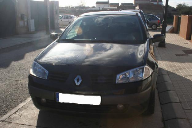 Oferton Renault megane confort dinamyc 1. 5 dci 80 cv. con 136. 000 km.