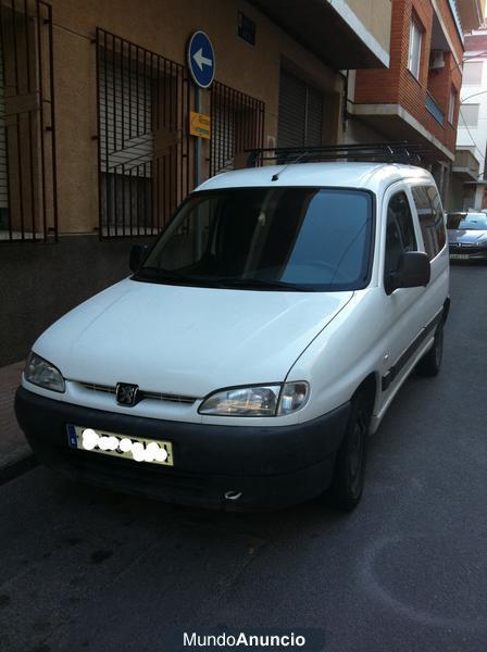 se vende peugeot partner diesel -2001