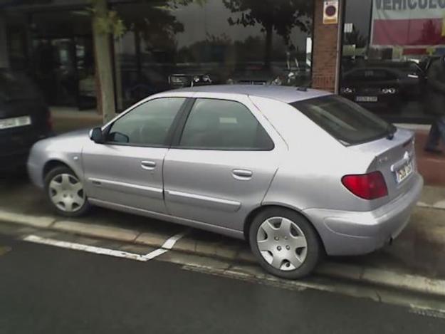 Venta de coche Citroen Xsara HDI Premier Automatico '03 en Logroño