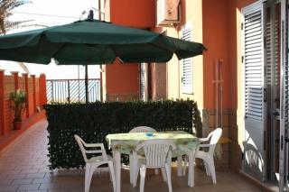 Apartamento : 1/6 personas - vistas a mar - balestrate  palermo (provincia de)  sicilia  italia