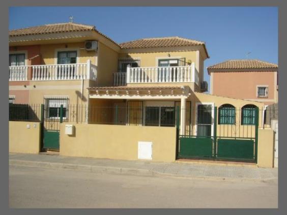 Casa adosada en Alcazares, Los