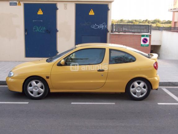 RENAULT Megane Coupe RXI -99