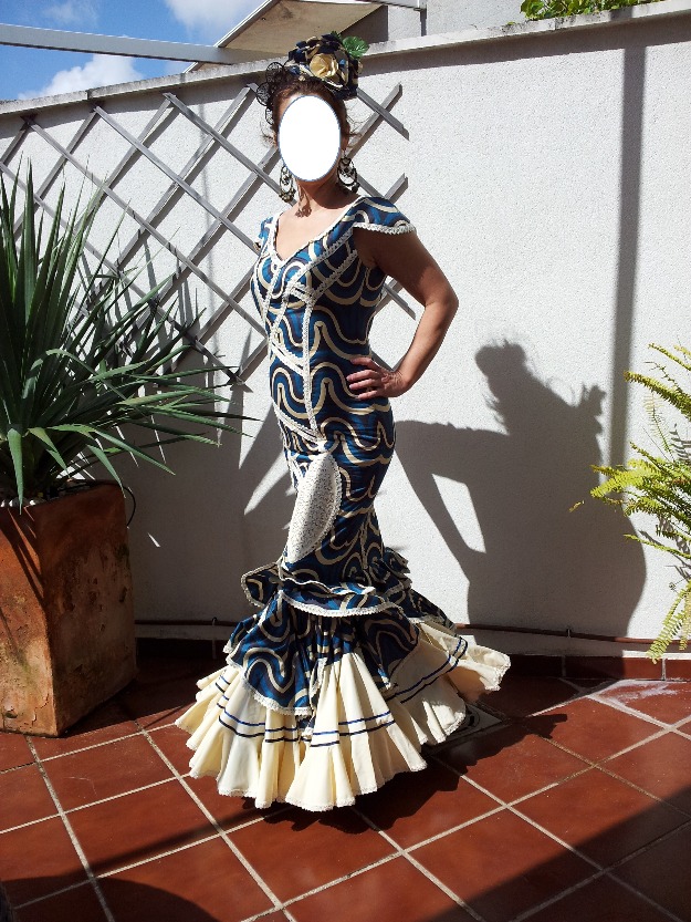 Traje flamenca exclusivo de desfile