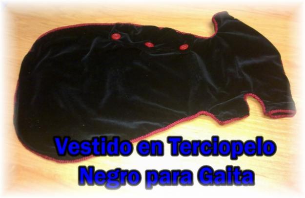 VENDO VESTIDO DE TERCIOPELO NEGRO PARA GAITA