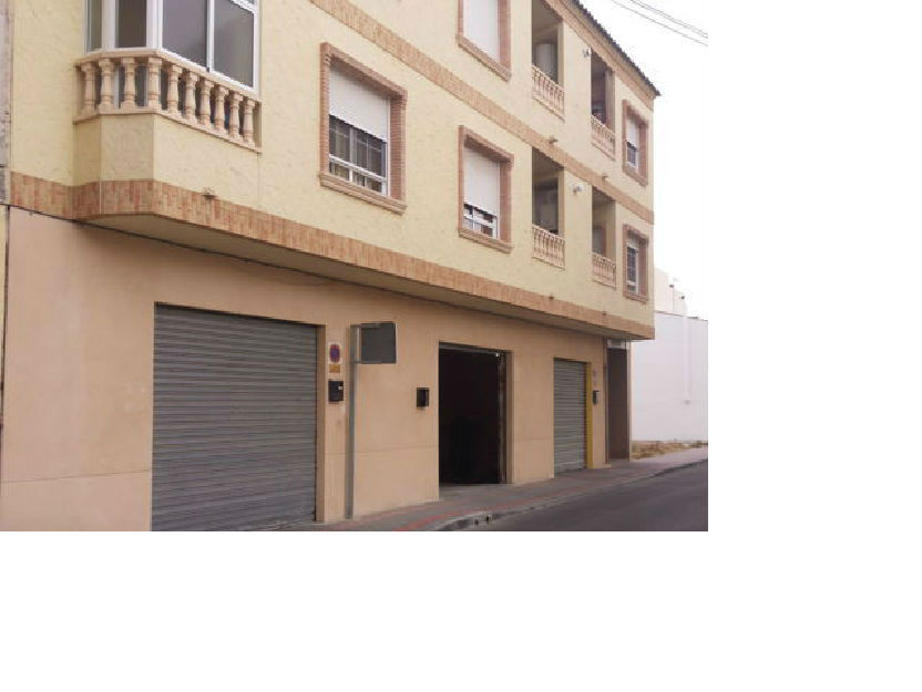 Local comercial de 105 m2 en bruto