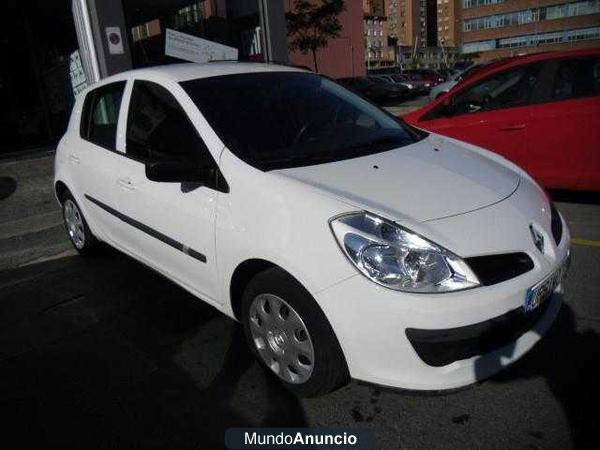 Renault Clio 1.5DCI Pack Authen. eco2