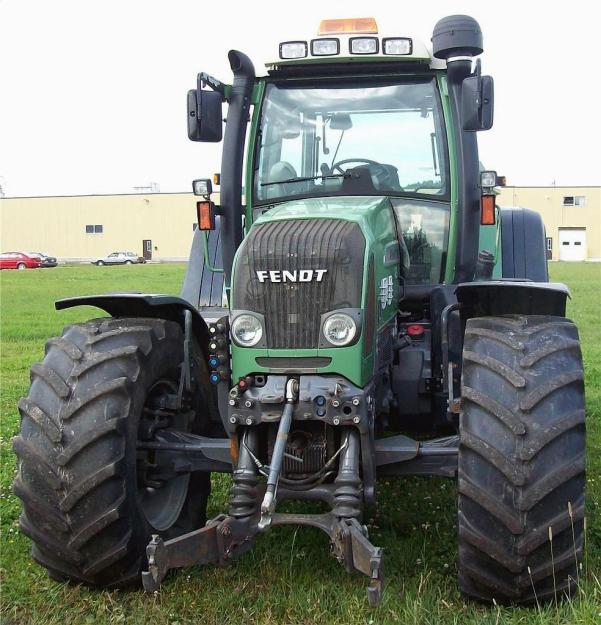 TRACTOR FENDT