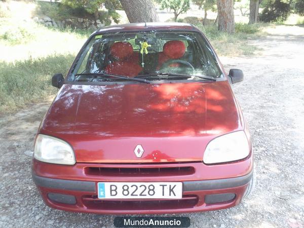 vendo o cambio renault clio 1.9 Diesel año 97