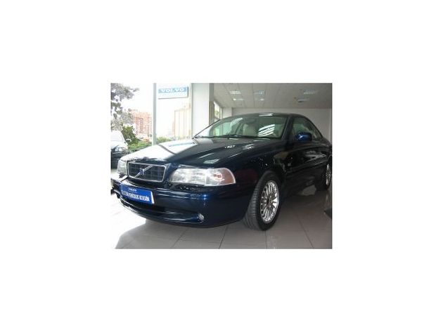 VOLVO C70 COUPE 2.4T