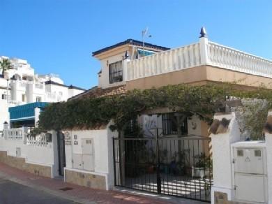 Chalet pareado con 2 dormitorios se vende en Ciudad Quesada, Costa Blanca