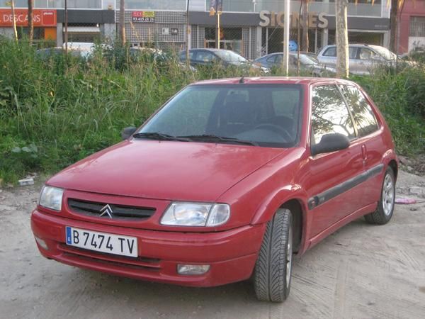 VENDO CITROEN SAXO 1.6 VTS ROJO