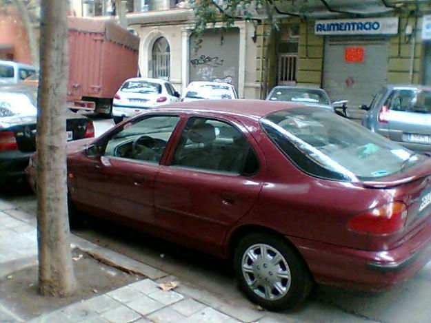 URGE VENDER FORD MONDEO 1.8 DEL 94 - ITV 2012