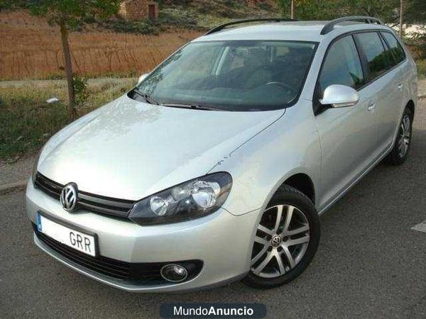 Volkswagen Golf Variant 1.6 TDI 105cv DPF Adv