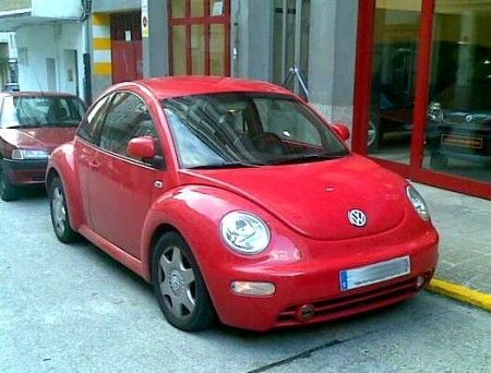 VOLKSWAGEN NEW BEETLE TDI - Lugo