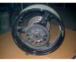 llantas de kawasaki zx900 r del 98  2000