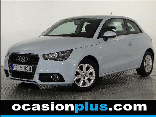 Audi A1 1.2 TFSI 86cv Attraction 86cv 3p, 11.300€