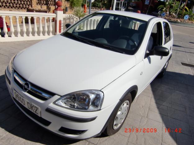 Opel Corsa 1.3CDTI Essentia