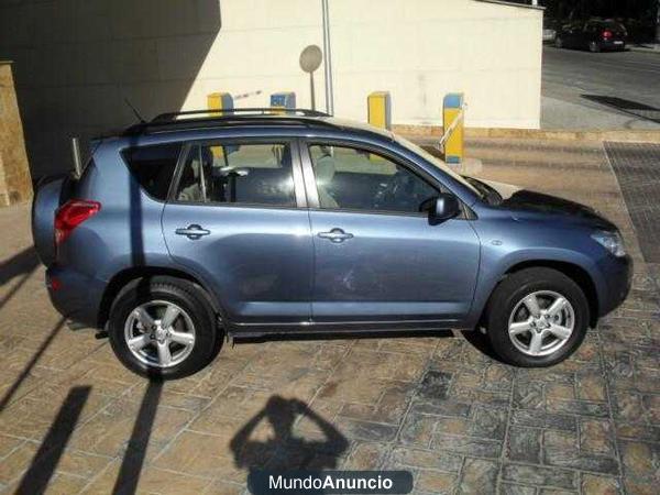 Toyota RAV 4 2.0 VVTi Sol