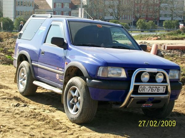 Vendo Opel Frontera Sport. 1997