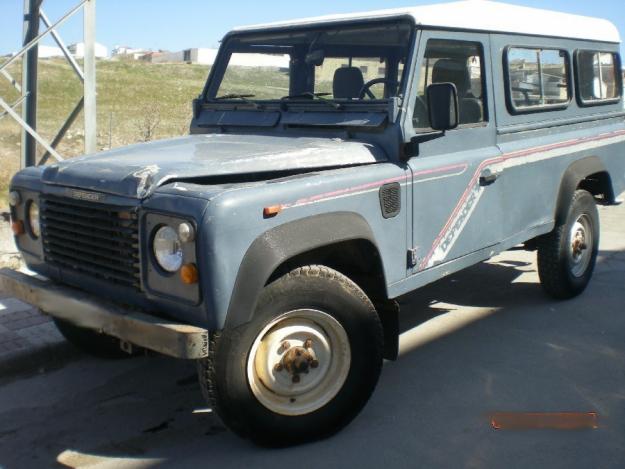 Land-rover - defender 110 md 200