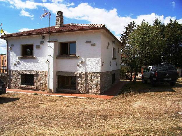 Chalet en Cabanillas de la Sierra