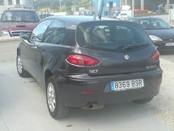 ALFA ROMEO 147 1.6 TS