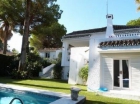 Chalet con 4 dormitorios se vende en Marbella, Costa del Sol - mejor precio | unprecio.es