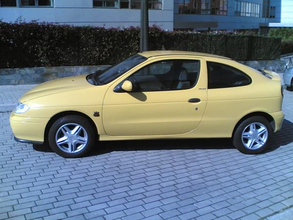 SE VENDE RENAULT MEGANE COUPE 1.6e (90cv)