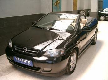 Venta de coche Opel Astra Cabrio 2.2 DTI Bertone    296,--€/mes. '04 en Basauri