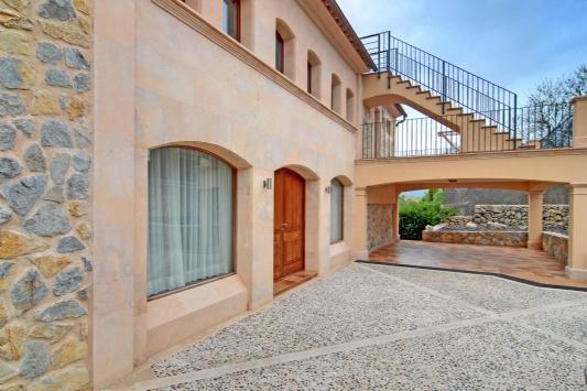 4 Dormitorio Chalet En Venta en Calvia, Mallorca