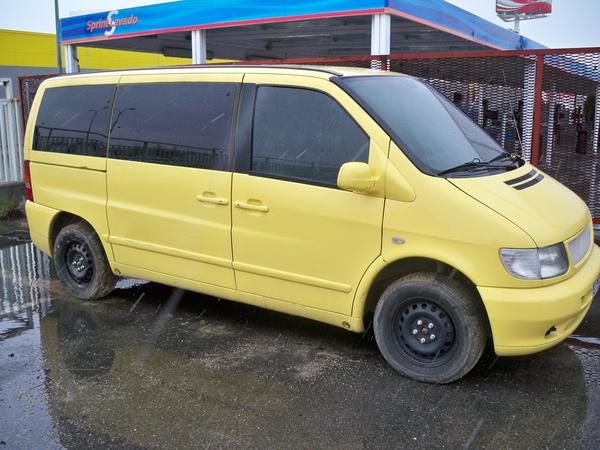 MERCEDES VITO CDI 112 (PARTE DE L INTERIOR QUEMADO)