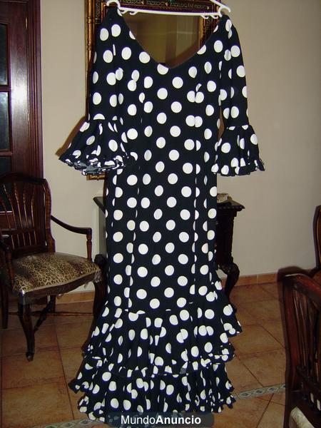 VENDO TRAJE FLAMENCA 100 EUROS