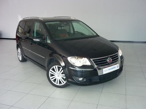 Volkswagen Touran 2.0 DTI DSG 170 SPORT