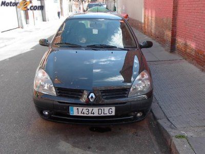 RENAULT CLIO 1.5 DCI COMUNITY - Valladolid