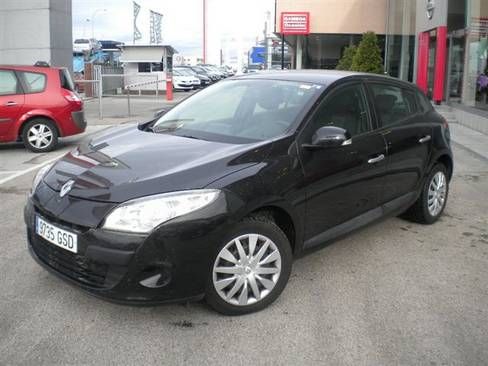 Renault Megane 1.5 DCI 3G 5P TOM TOM EDITION