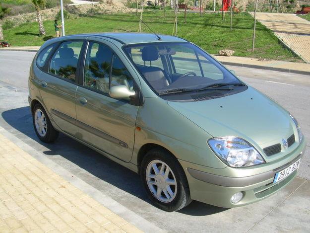 RENAULT SCENIC 1.9 DCI FAIRWAY 105 CV 5P.  MALAGA