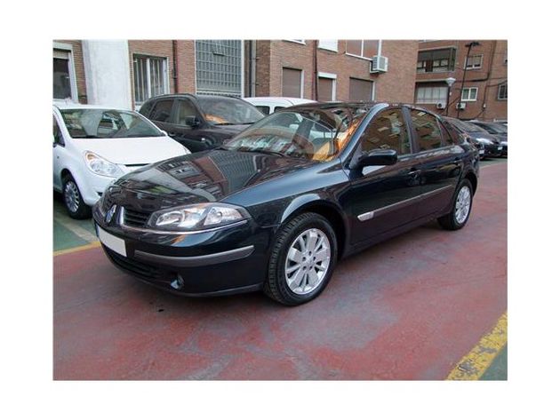 RENAULT SCENIC Luxe Privilege 1.5dCi105