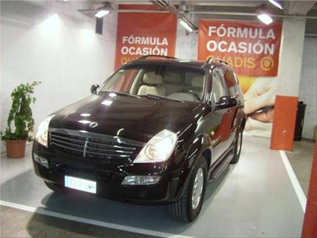 SSANGYONG REXTON 270 XDI FULL