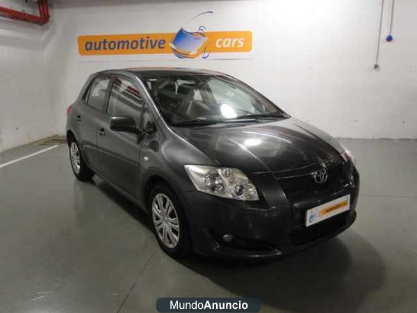 Toyota Auris 2.0 D-4D Luna 126