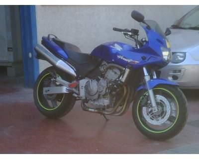 Vendo Honda Hornet 600 - S