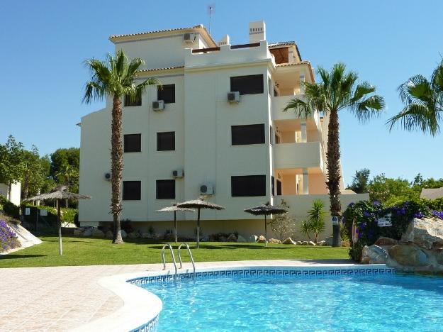 Apartment for Sale in Villamartin, Comunidad Valenciana, Ref# 2459746