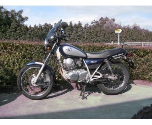 YAMAHA SR 250