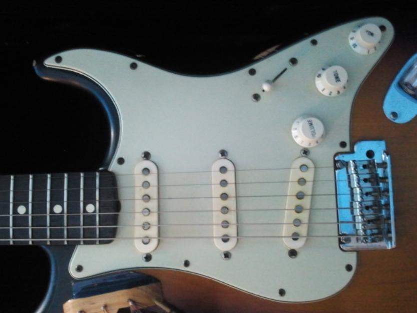 Fender Strato Classic player 60' Custom Reliqueada
